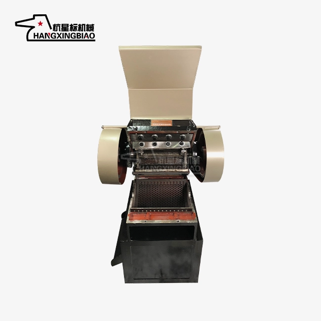 Mineral water bottle crusher